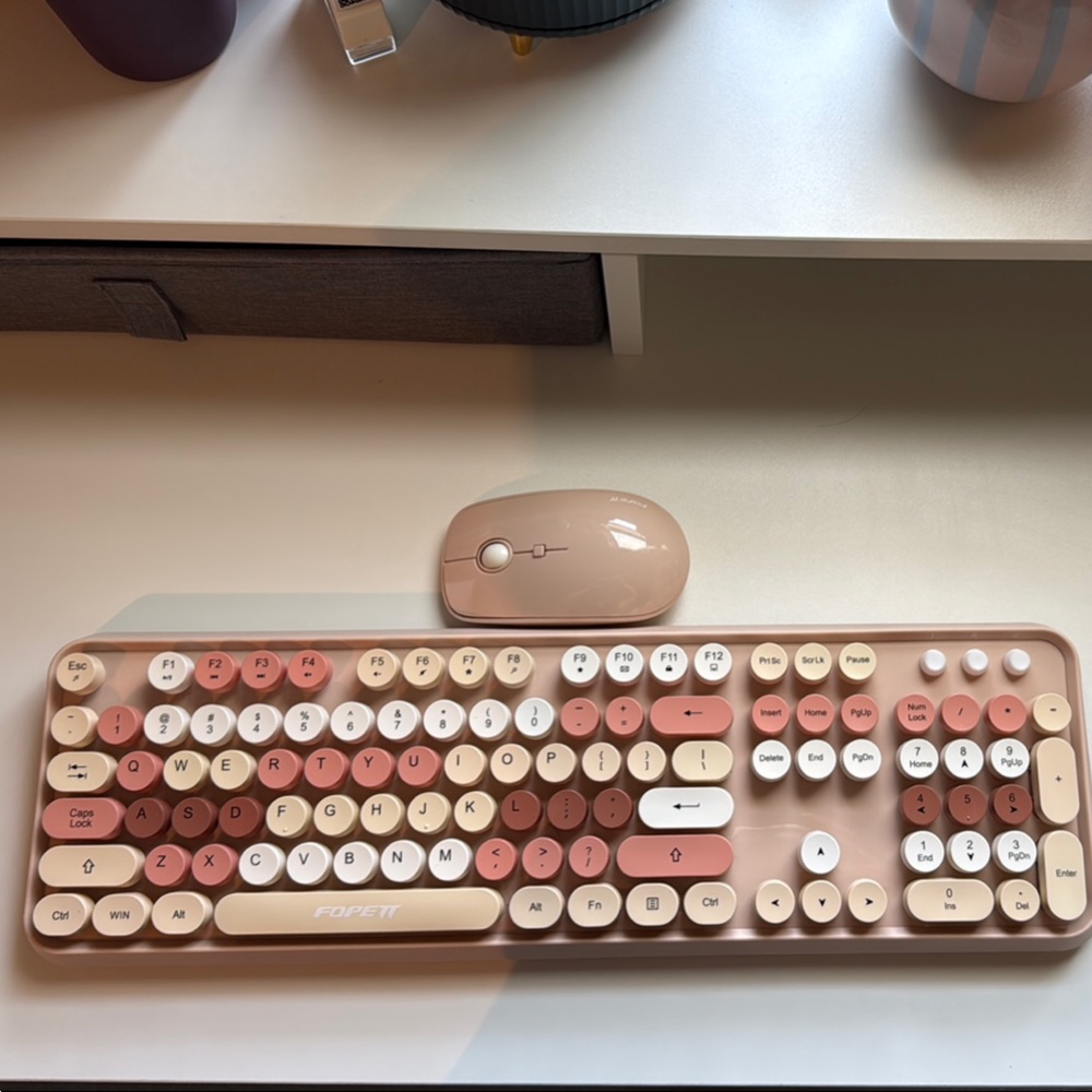 Fopett Wireless Keyboard and Mouse Set - Cream, and pink